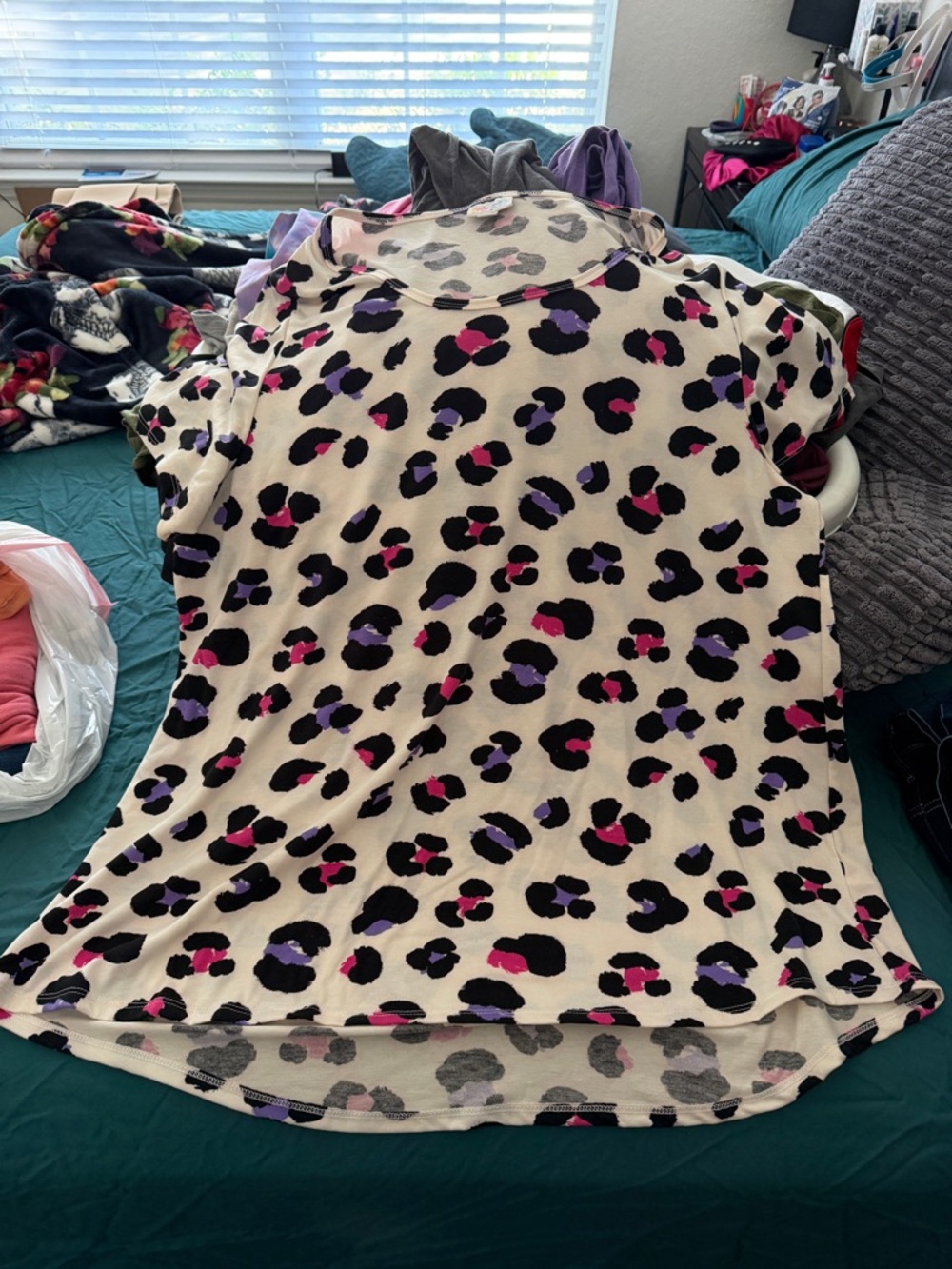 LuLaRoe Beige Short Sleeve Top with Black, Purple & Pink Leopard Print